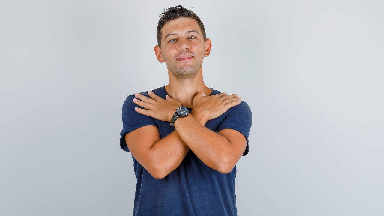 simple shoulder stretches